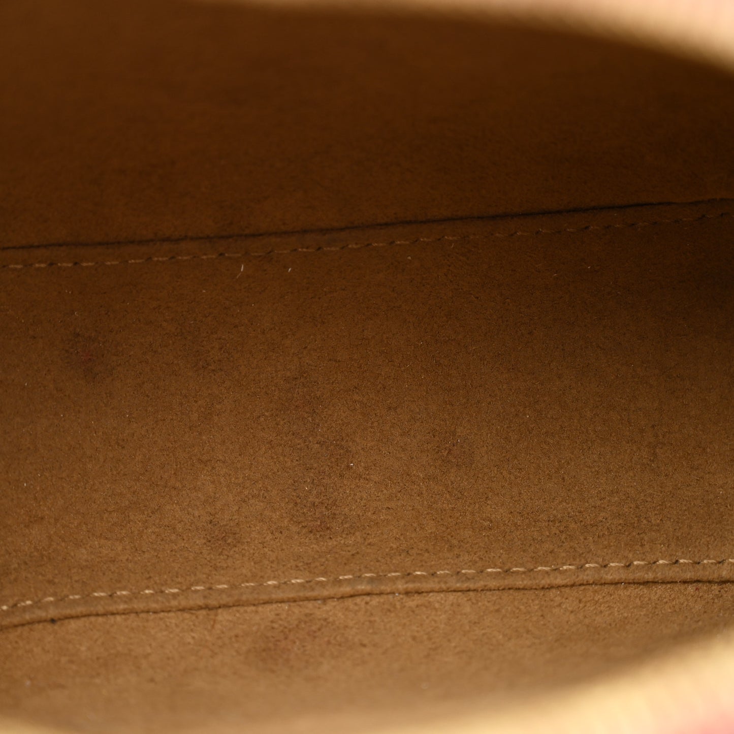 Monogram Boite Chapeau Souple MM