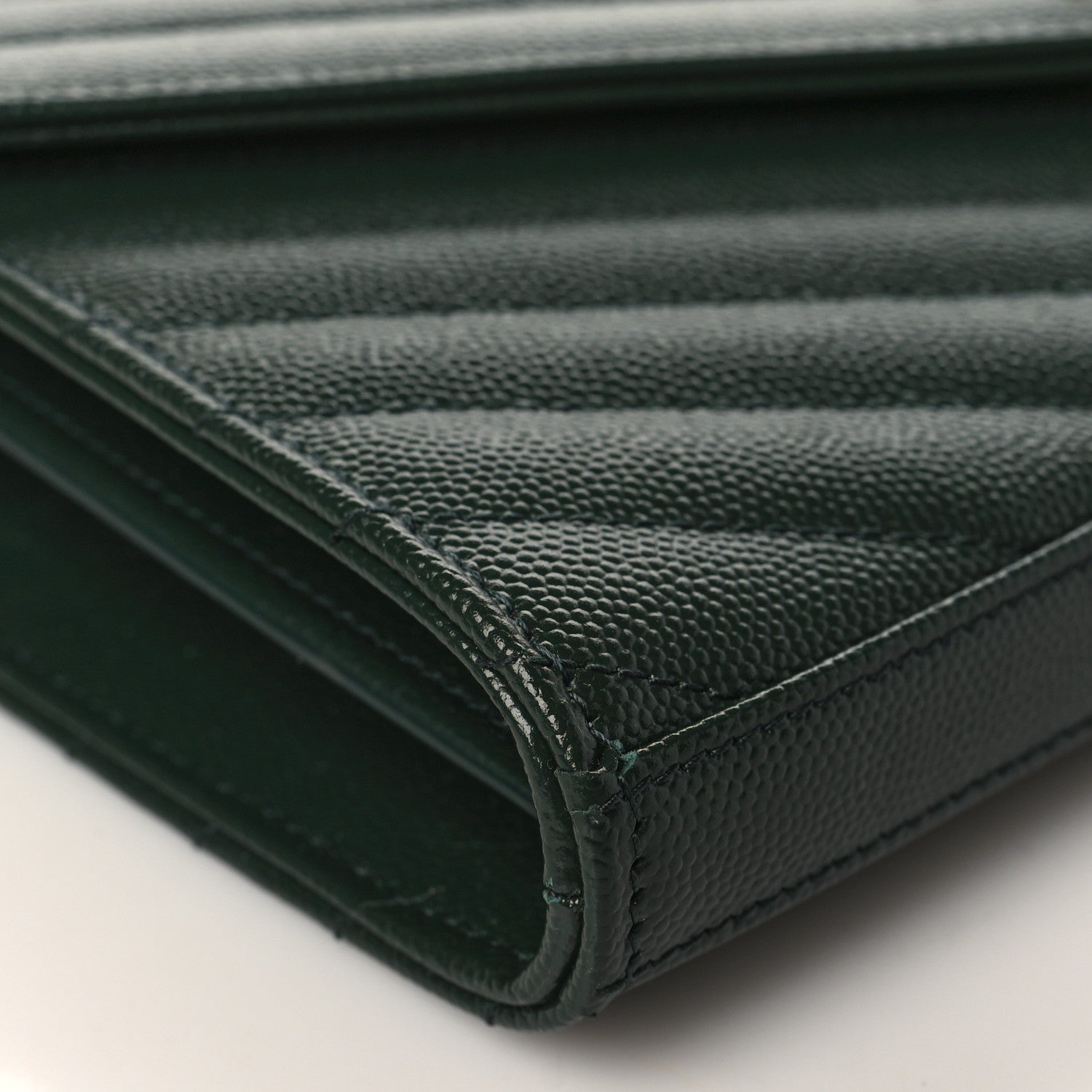Saint Laurent Grain De Poudre Matelasse Chevron Monogram Chain Wallet Dark Green 6 of 8