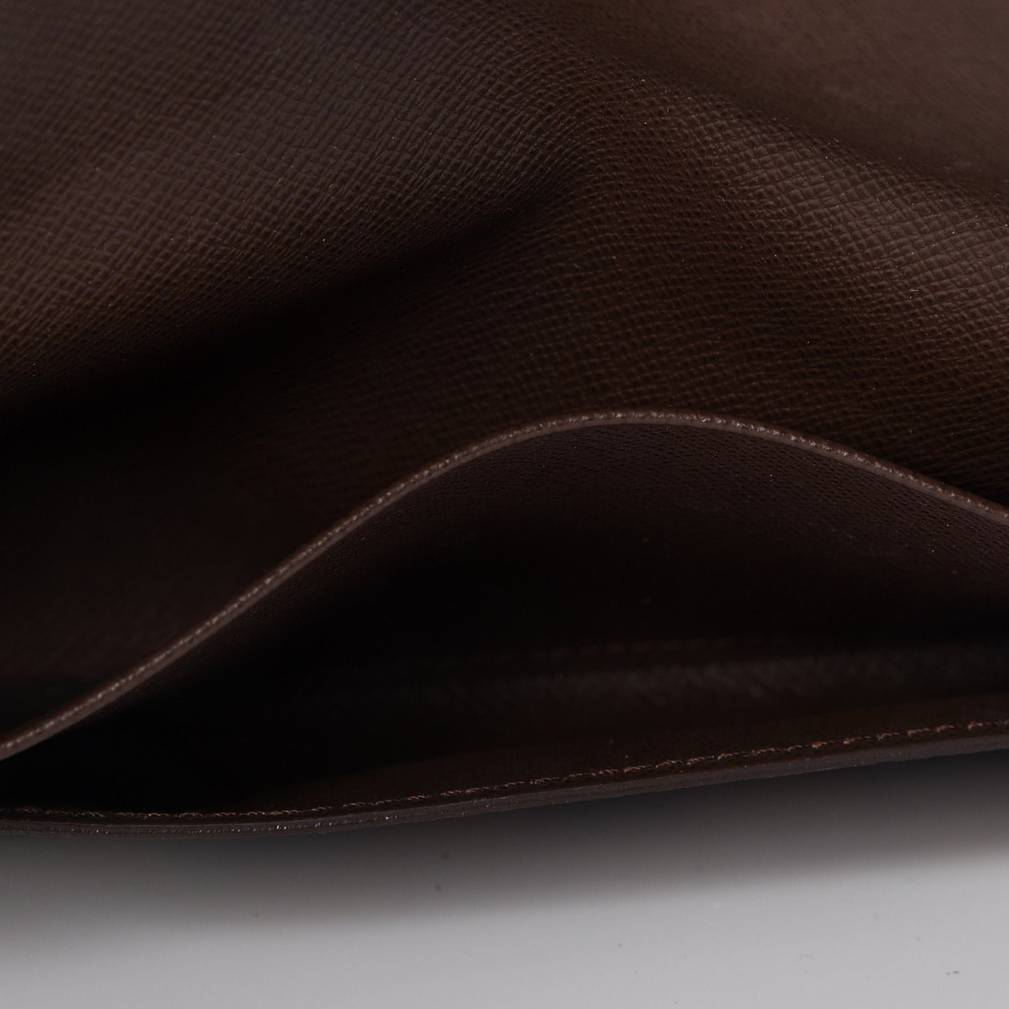 Damier Ebene Adjustable Wallet