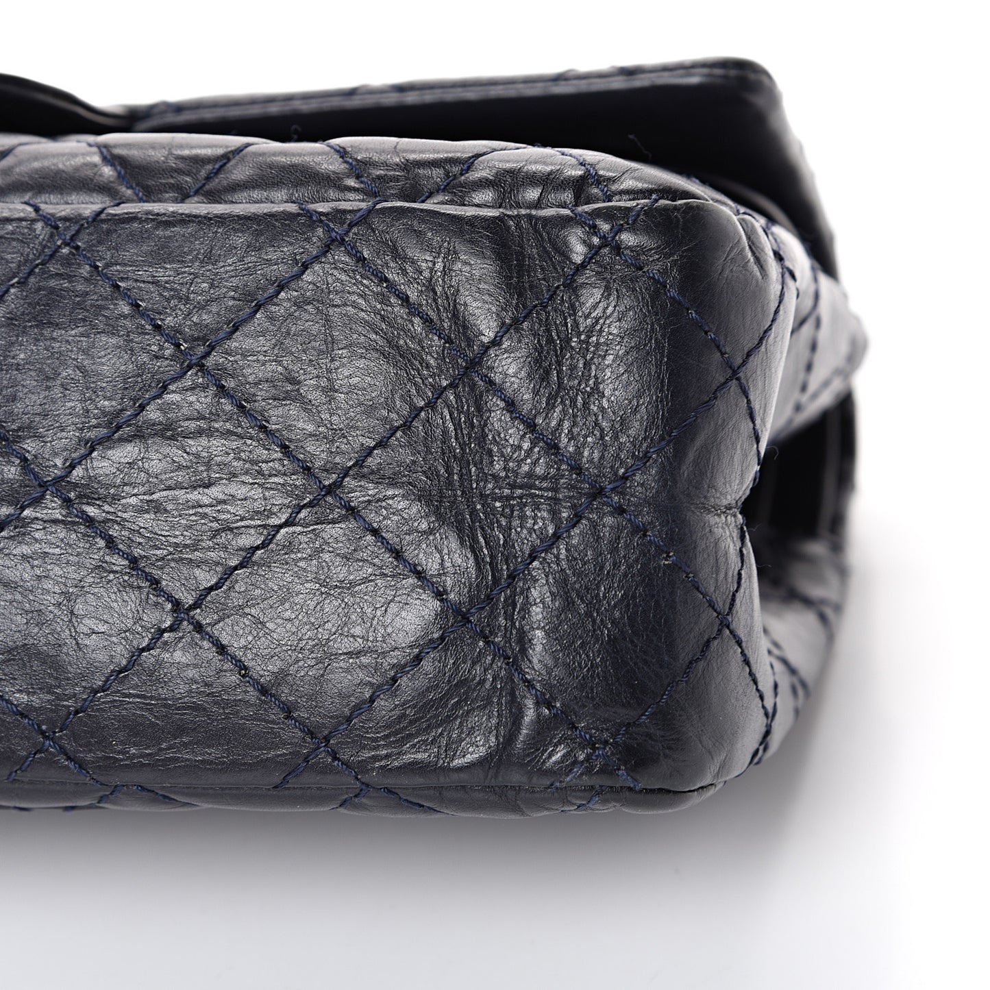 Aged Calfskin Quilted 2.55 Reissue 225 Flap Navy Blue