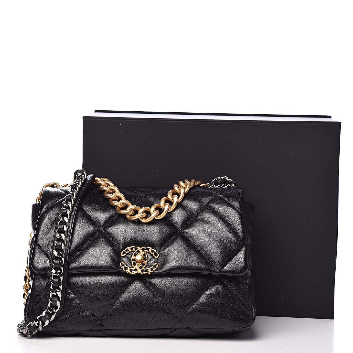 Lambskin Quilted Large 19 Flap Black