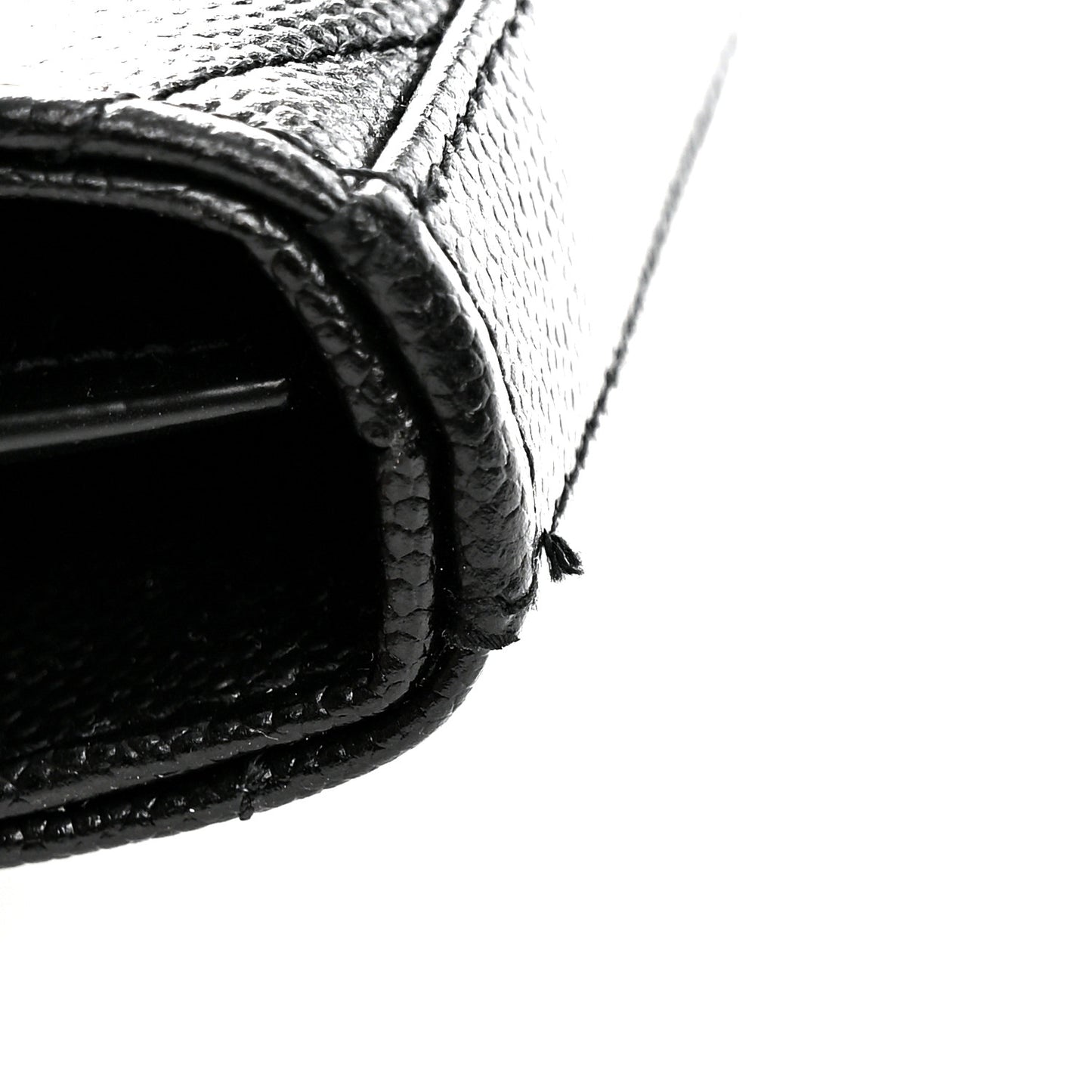 Grain De Poudre Matelasse Chevron Monogram Monochrome Chain Wallet Black