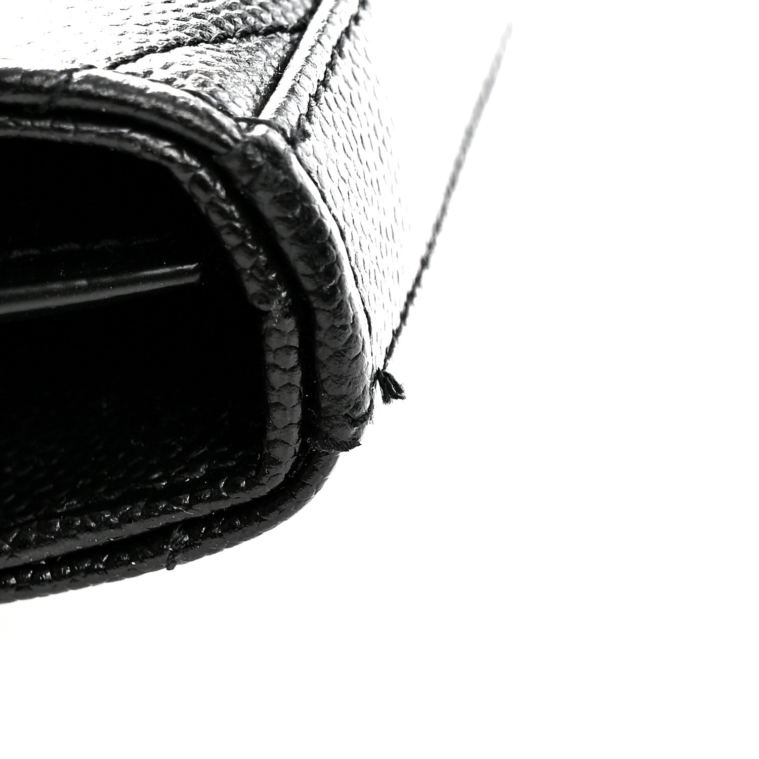 Saint Laurent Grain De Poudre Matelasse Chevron Monogram Monochrome Chain Wallet Black 11 of 11