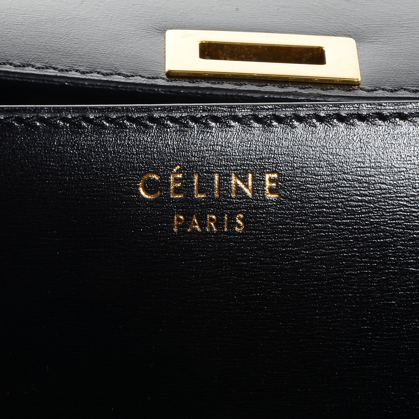 Box Calfskin Medium Classic Box Flap Bag Black