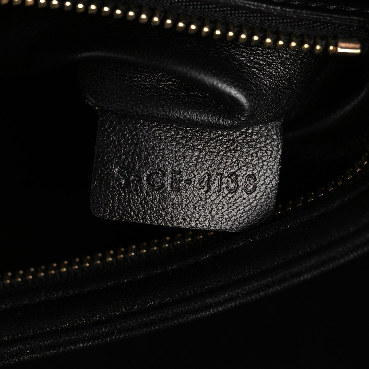 Shiny Calfskin Medium Triomphe Black