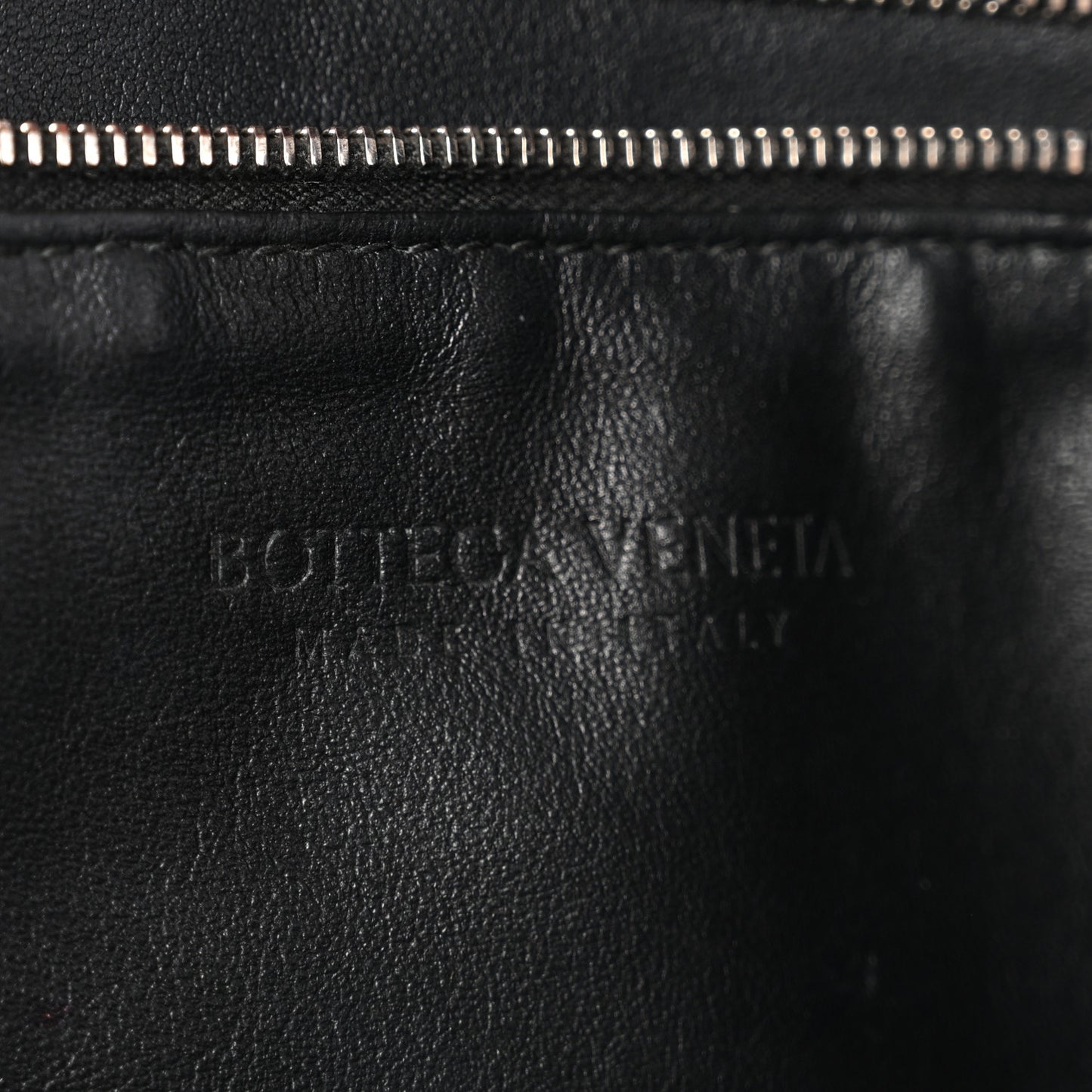 Nappa Intrecciato Small Jodie Hobo Black