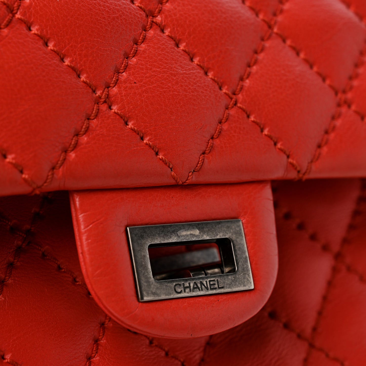 Calfskin Stitched 2.55 Reissue 226 Flap Red