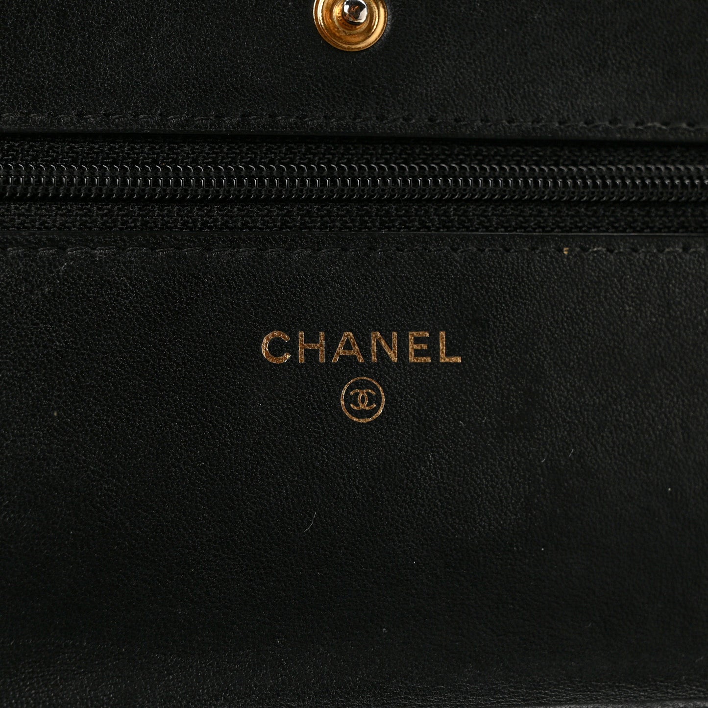 Lambskin Quilted Wallet On Chain WOC Black