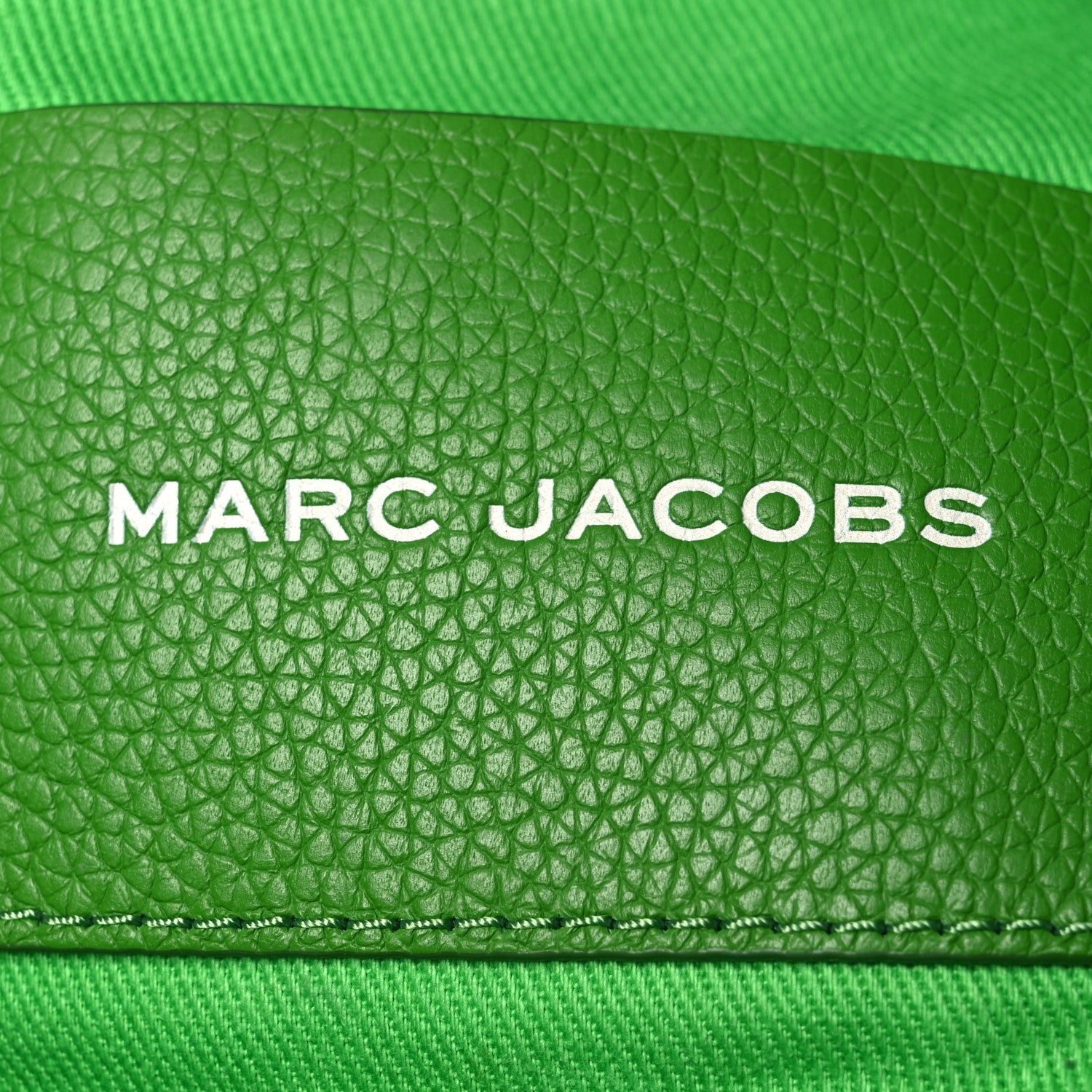 Marc Jacobs Grained Calfskin Medium The Tote Bag Kiwi 1824609