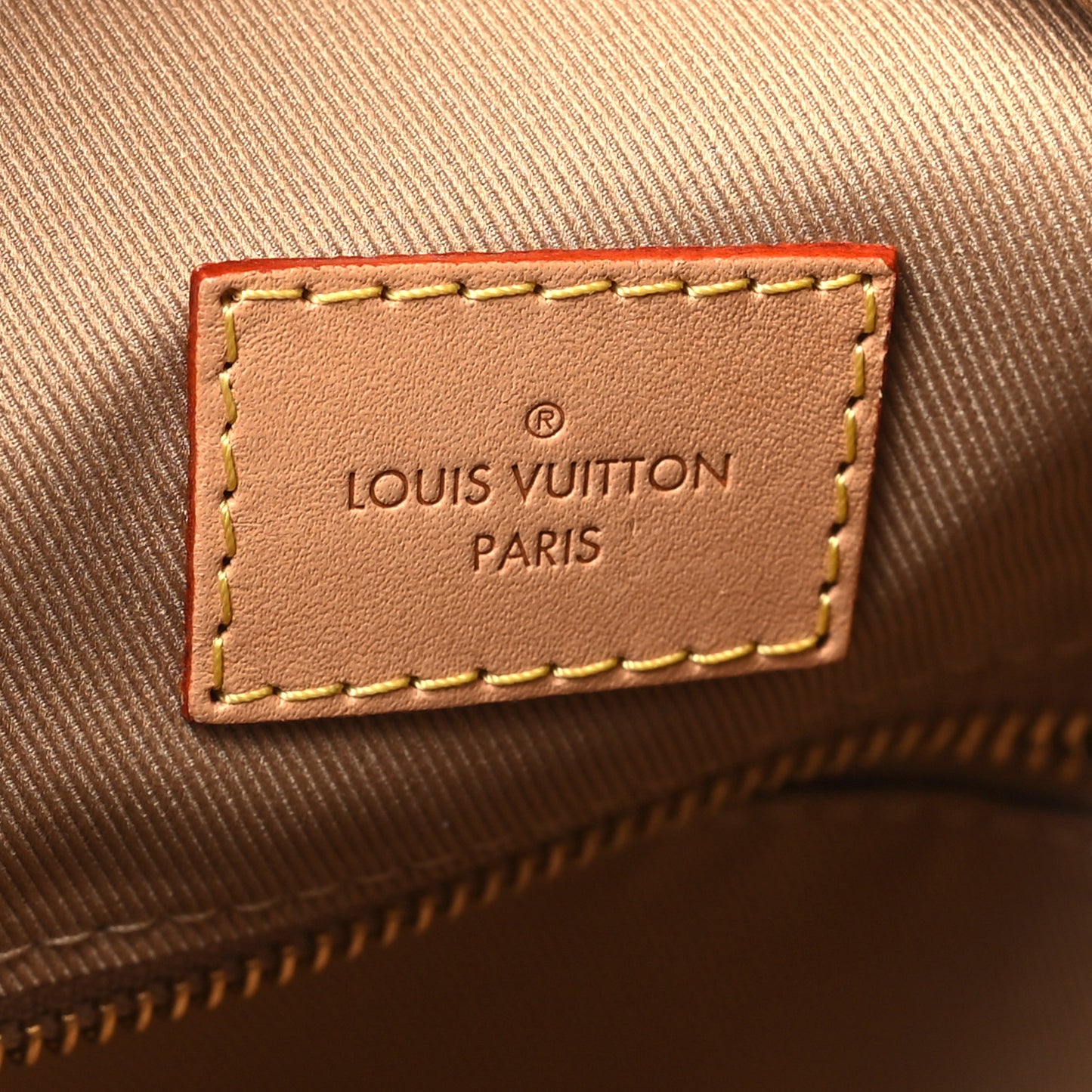 Damier Azur Graceful PM Beige
