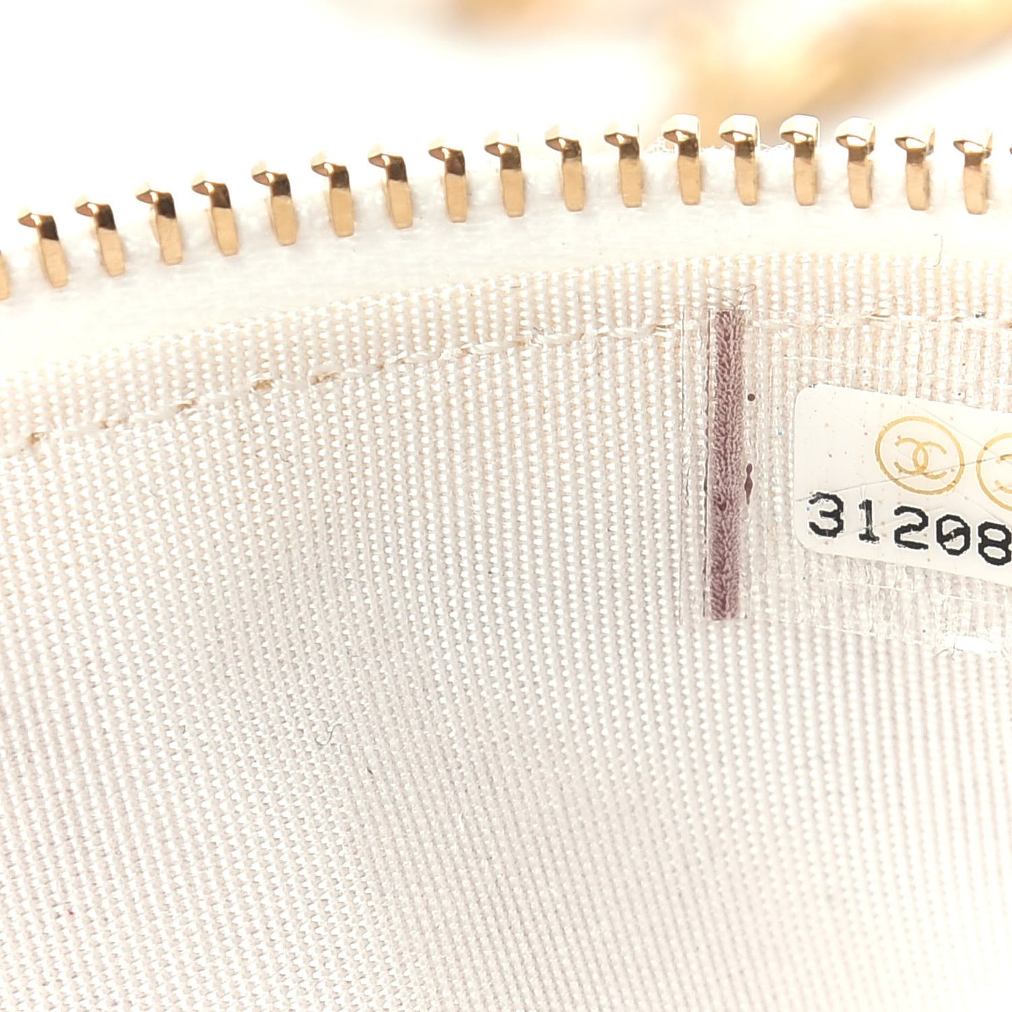 Caviar Quilted Mini Top Handle Vanity With Chain White