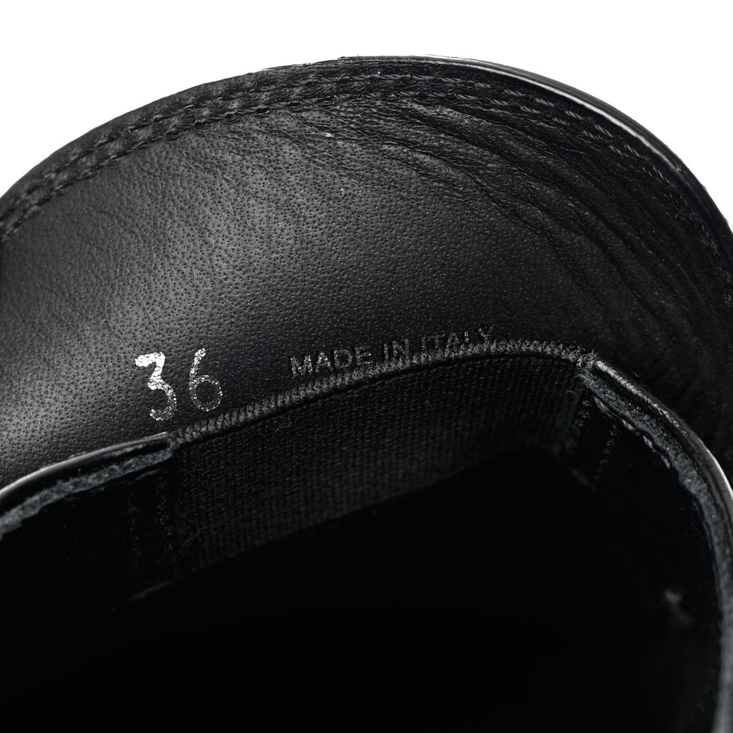 Spazzolato Metal Triangle Logo 50mm Loafers 36 Black