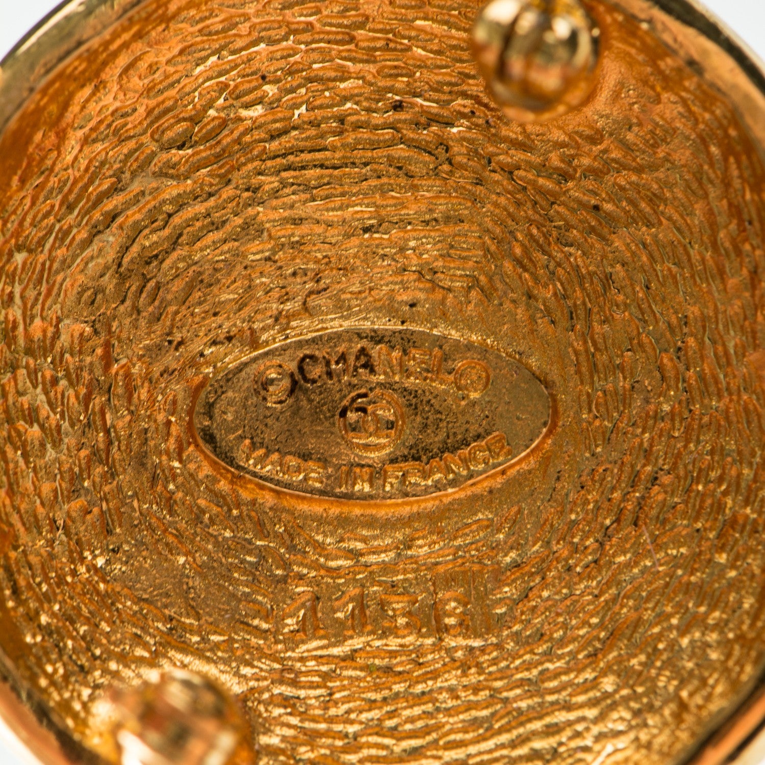 Chanel CC Sunburst Brooch Gold 4 of 4