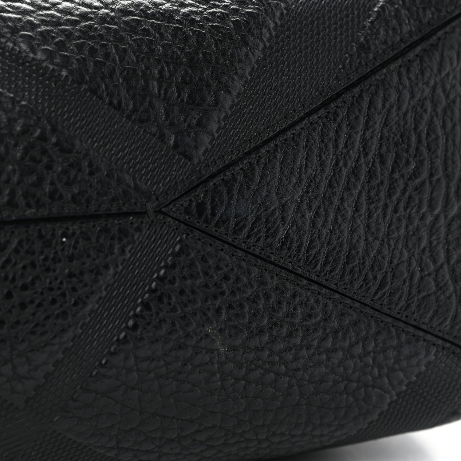 Burberry Heritage Grain Check Embossed Medium Dewsbury Tote Black 12 of 12
