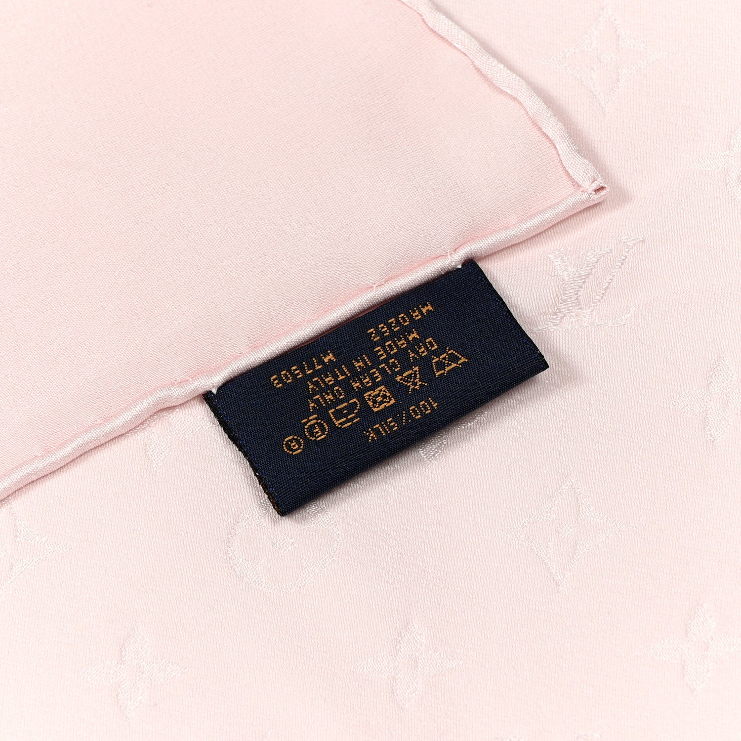 Louis Vuitton Silk Monogram Evermore Shawl Rose Poudre 3 of 3