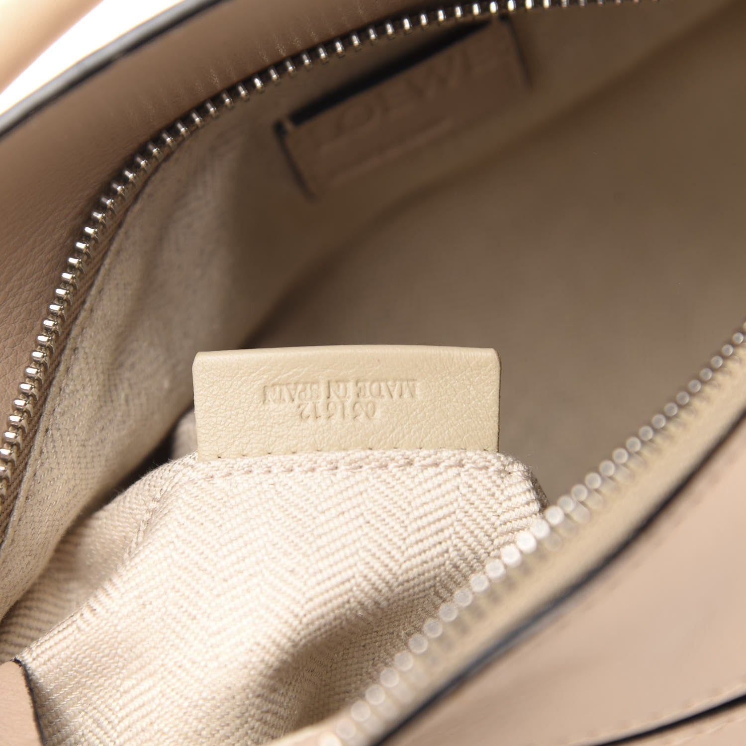 Loewe Calfskin Small Puzzle Bag Light Oat 10 of 11
