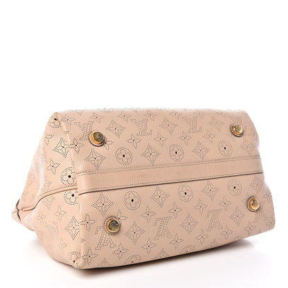 Louis Vuitton Mahina Cirrus PM Sandy 4 of 13