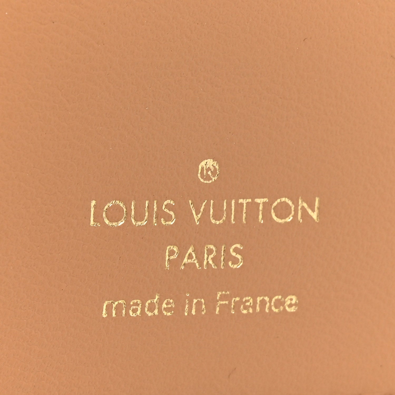 Louis Vuitton Taurillon LV Vertical Capucines Wallet Black Arizona 7 of 8
