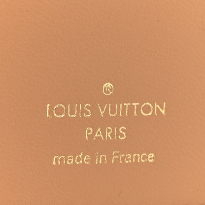 Louis Vuitton Taurillon LV Vertical Capucines Wallet Black Arizona 7 of 8