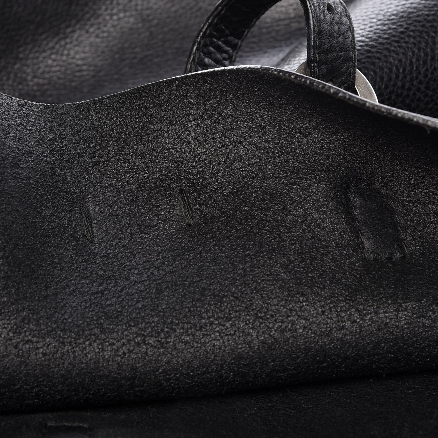 Pebbled Calfskin Large Tote Black