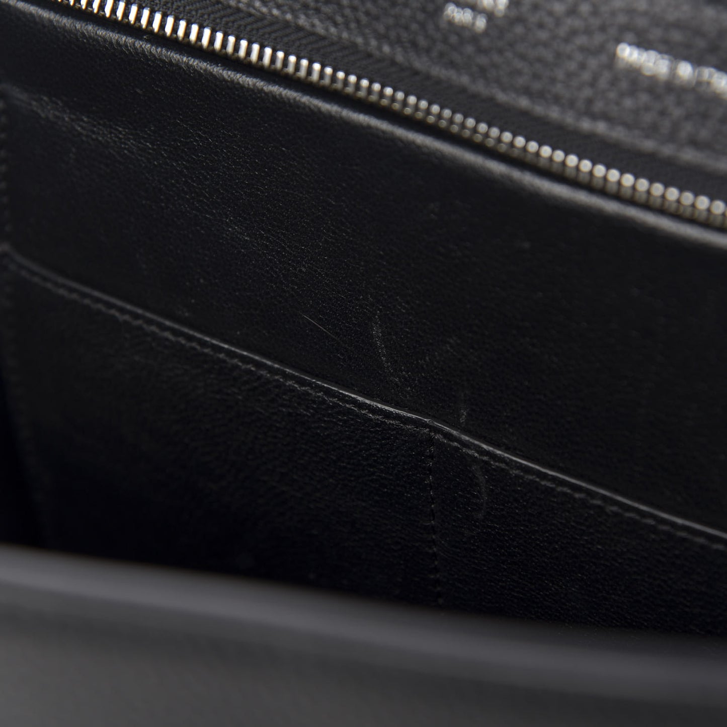 Drummed Calfskin Suede Small Trapeze Black