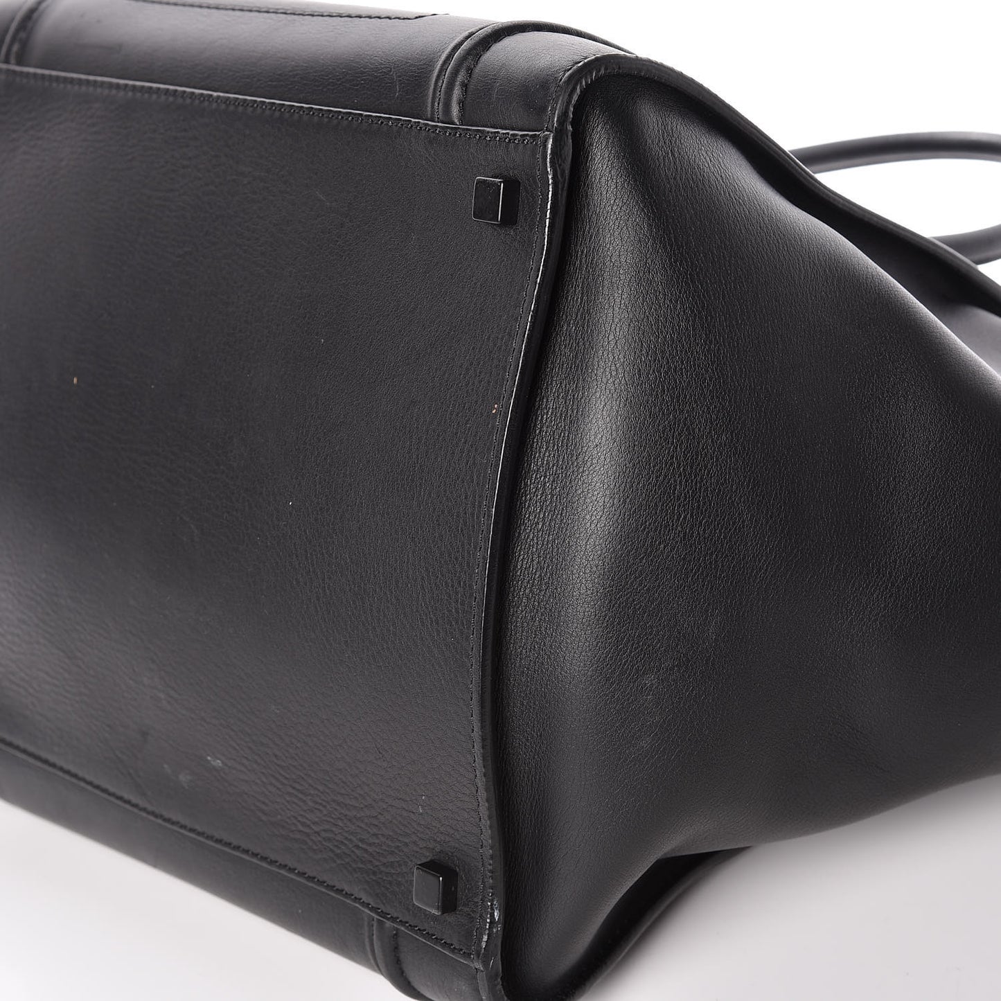 Supple Calfskin Medium Phantom Luggage Black