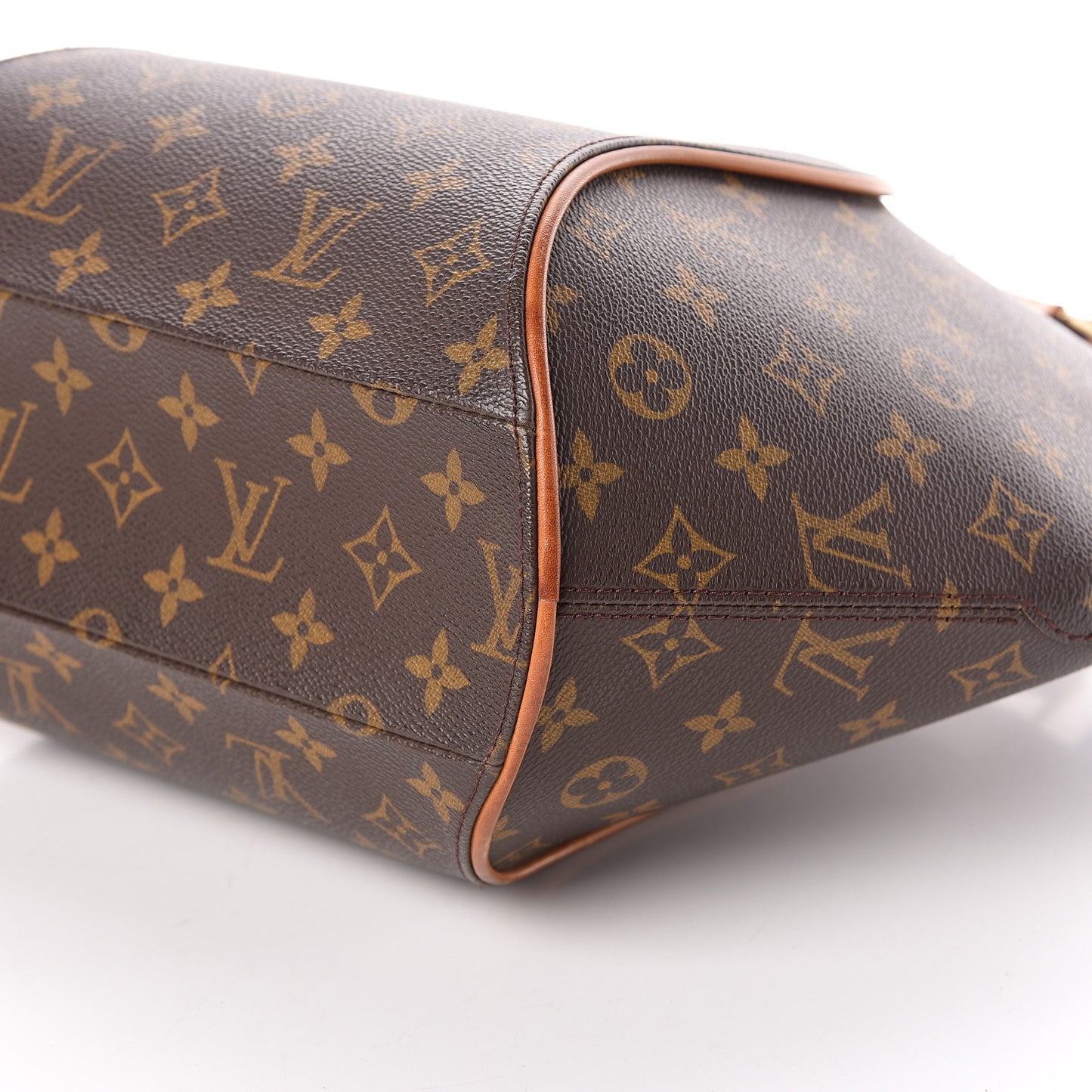 Monogram Ellipse MM