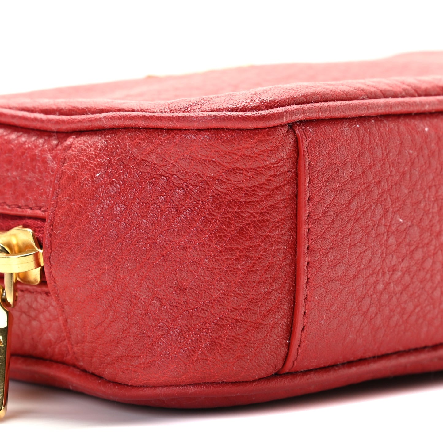 Vitello Daino Mini Camera Crossbody Rosso