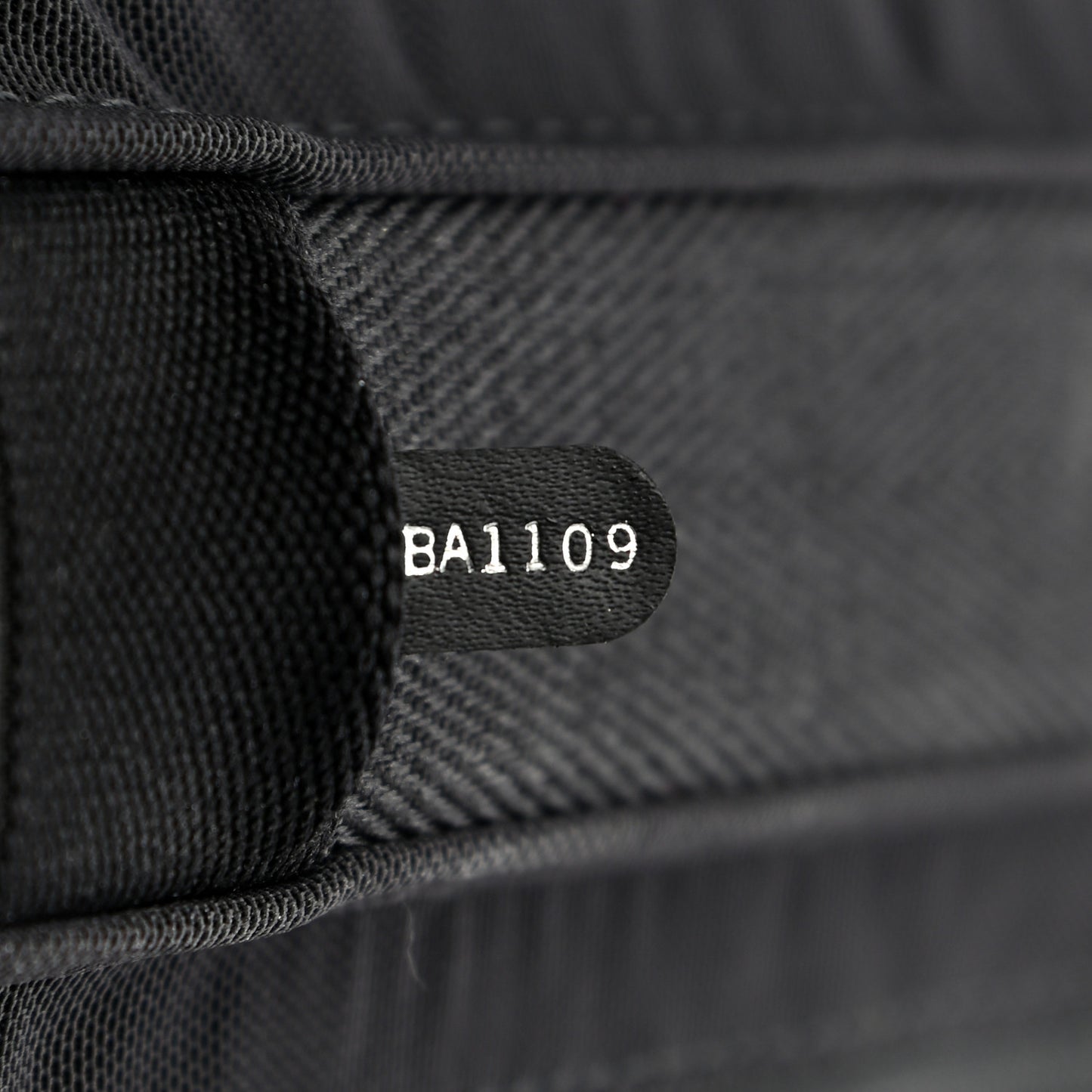 Damier Graphite Horizon 70