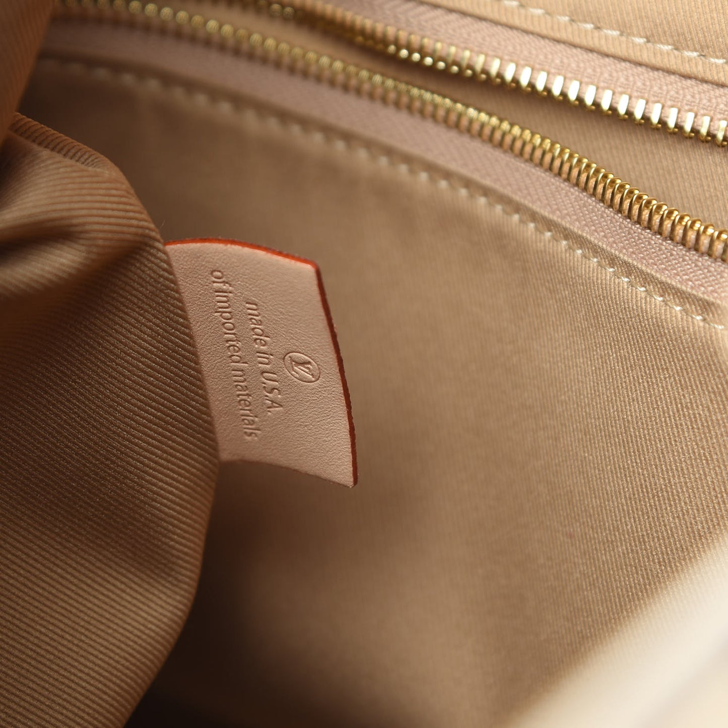 Damier Azur Graceful PM Beige