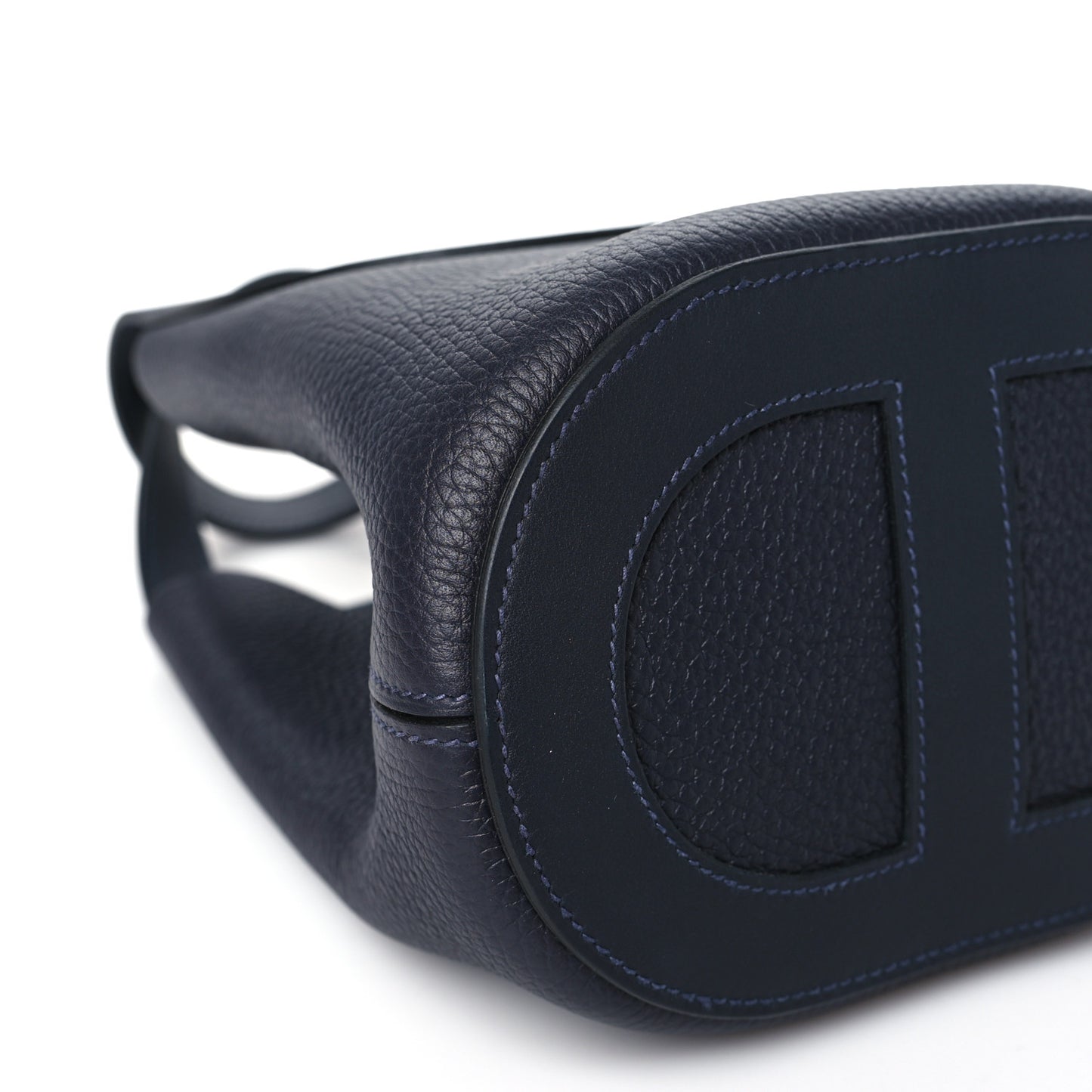 Taurillon Clemence Swift In-The-Loop 18 Bag Caban