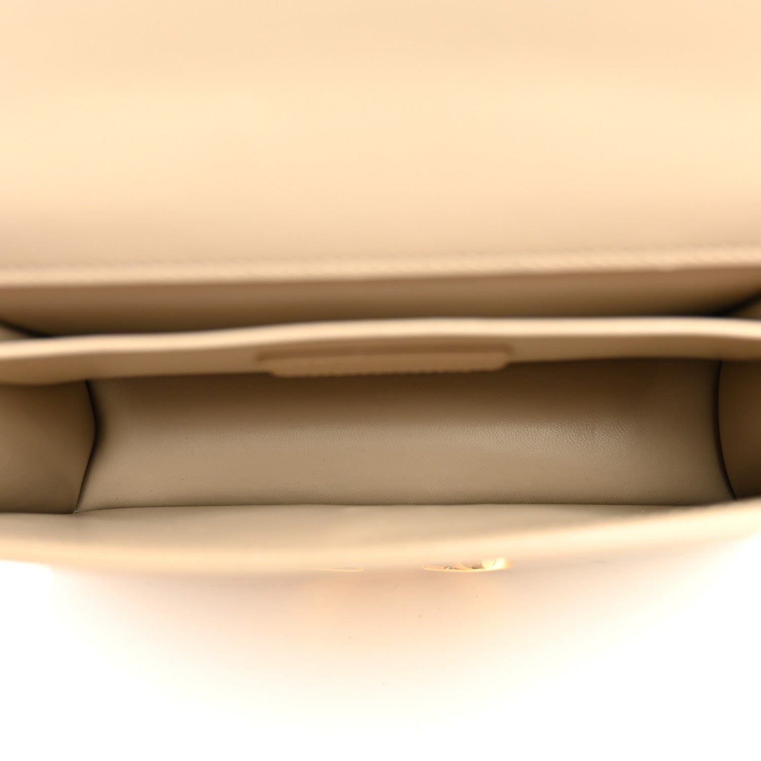 Christian Dior Smooth Calfskin 30 Montaigne Flap Bag Beige 5 of 9