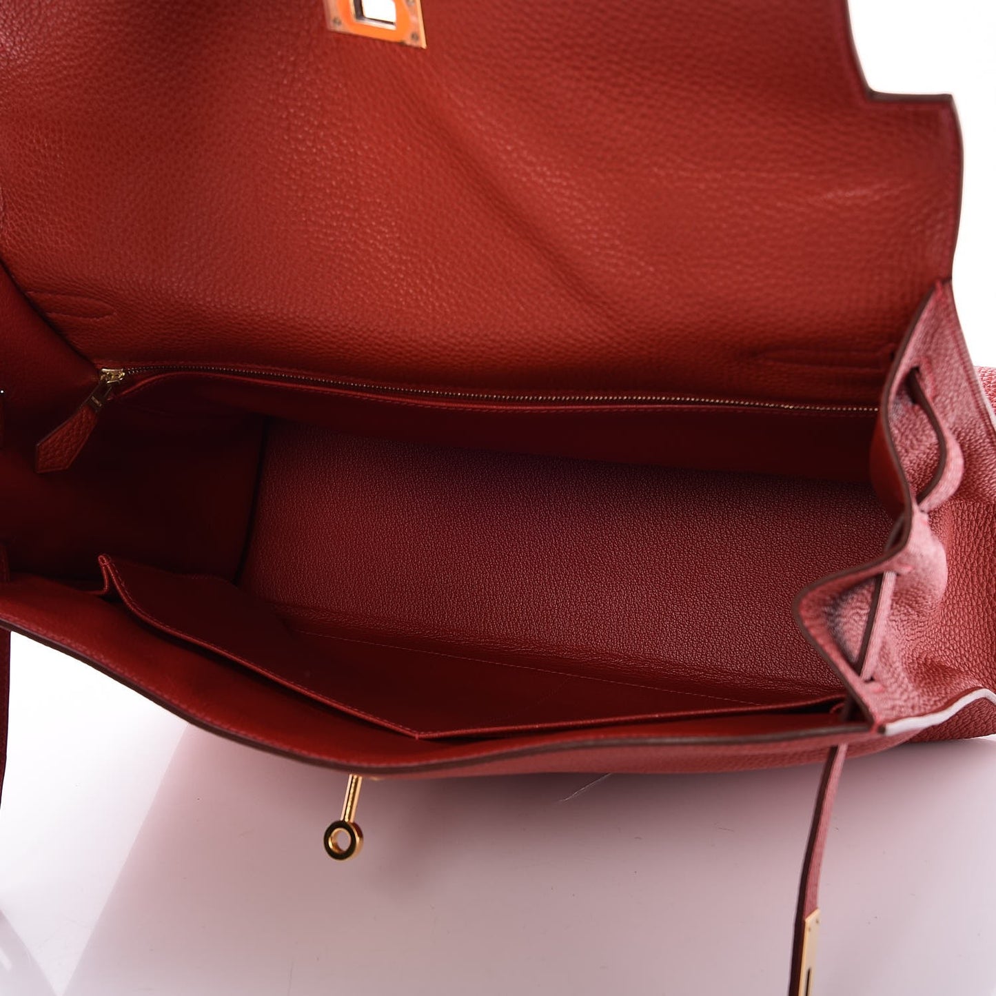 Togo Kelly Sellier 35 Rouge Garance
