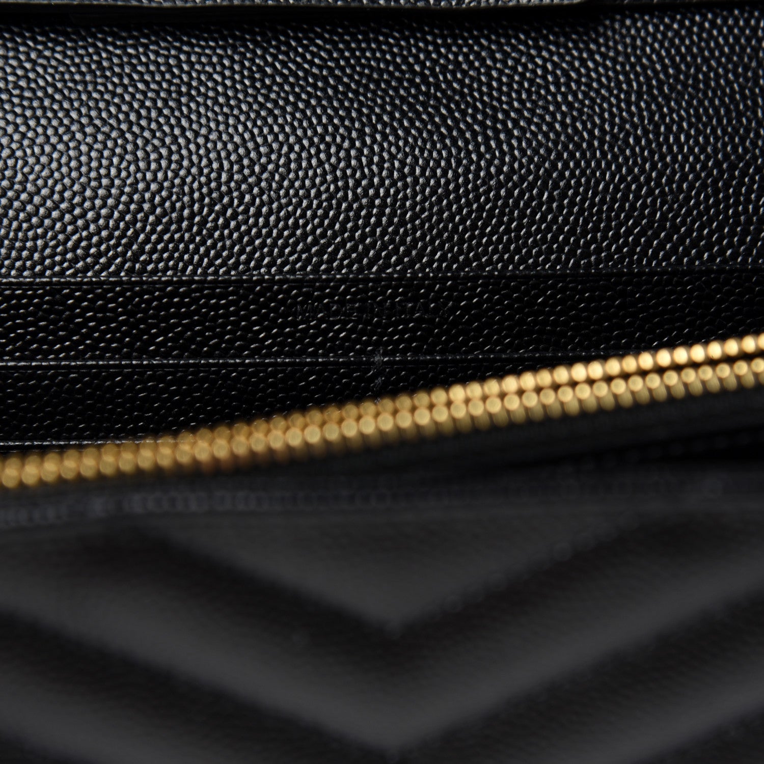 Saint Laurent Grain De Poudre Matelasse Chevron Monogram Chain Wallet Black 7 of 10