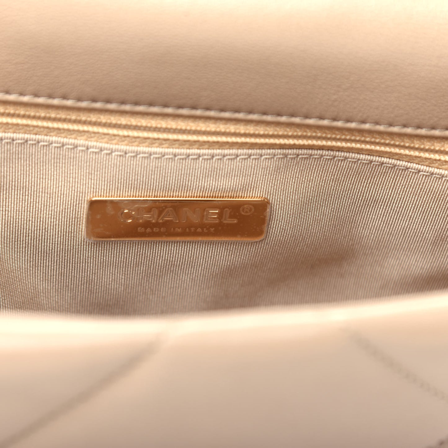 Lambskin Quilted Medium Chanel 19 Flap Dark Beige