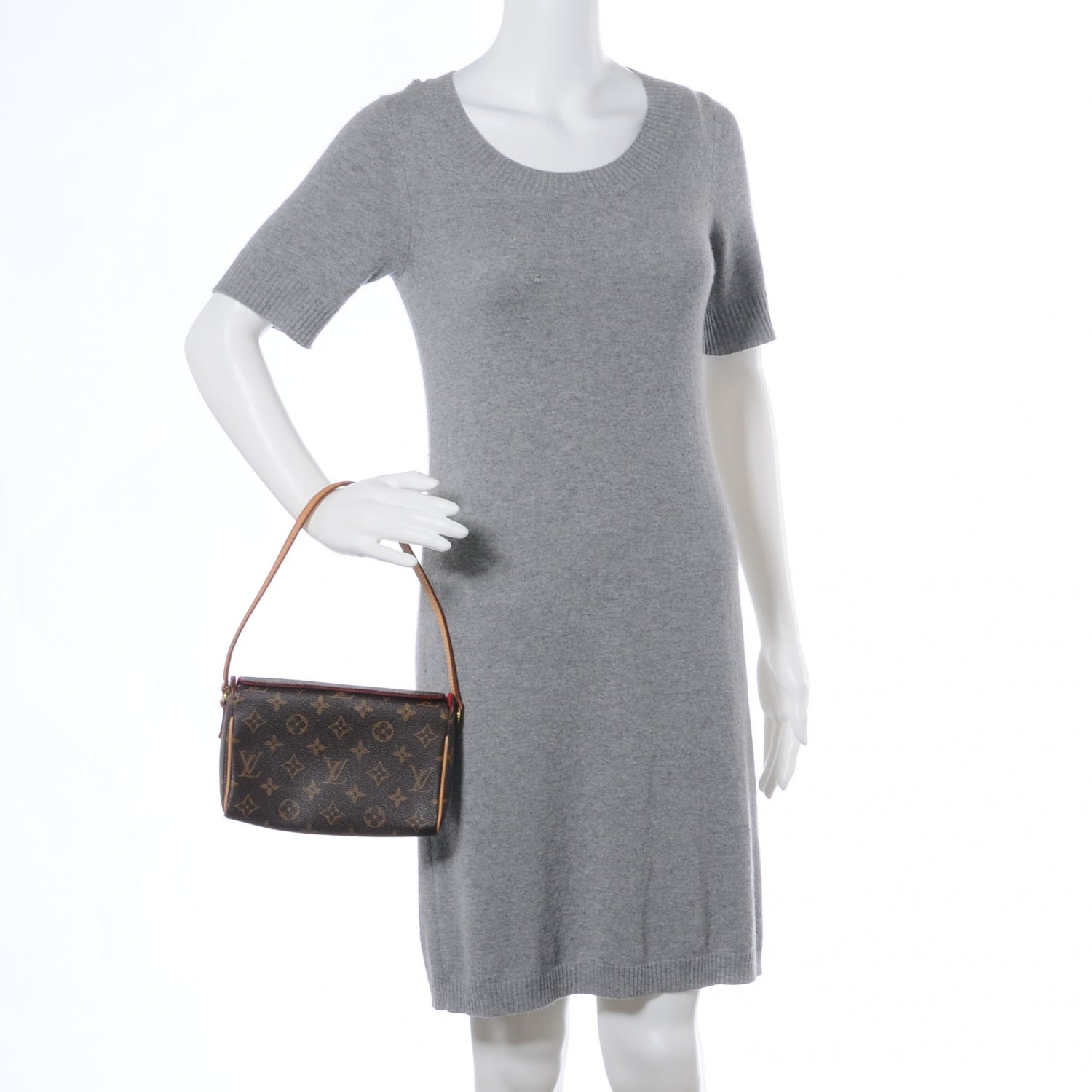 Louis Vuitton Monogram Recital 2 of 8