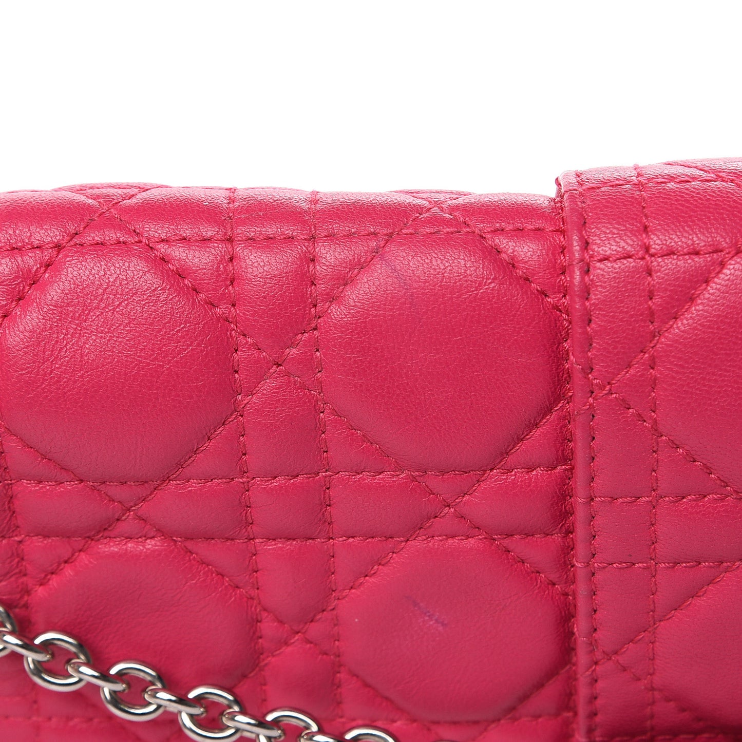 Lambskin Cannage New Lock Pouch Fuchsia