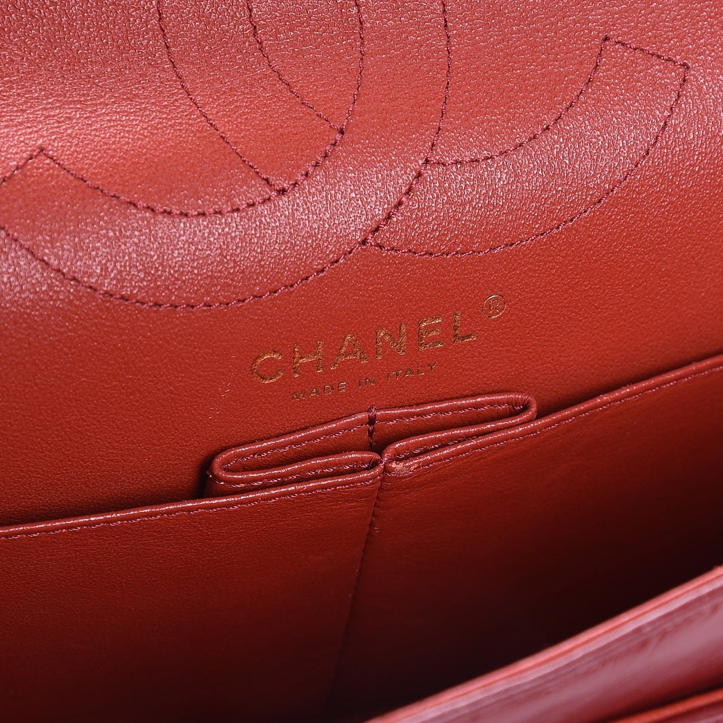 Aged Calfskin Chevron Quilted 2.55 Reissue 226 Flap Red