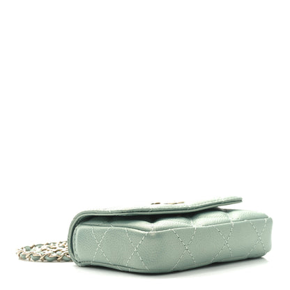 Chanel Iridescent Caviar Quilted Pearl On Top Coin Purse With Chain Light Green 3 of 9
