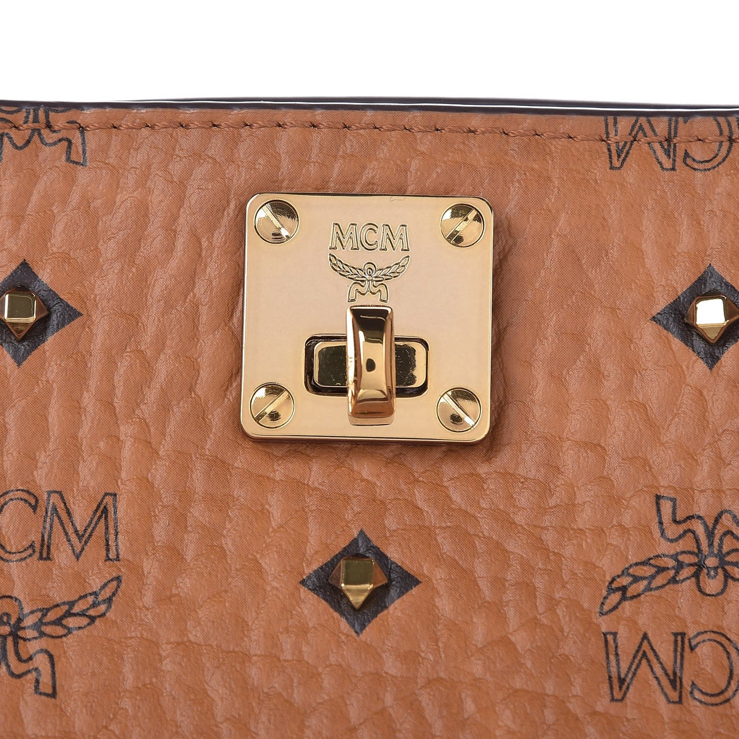 Visetos Studded Medium Tote Cognac