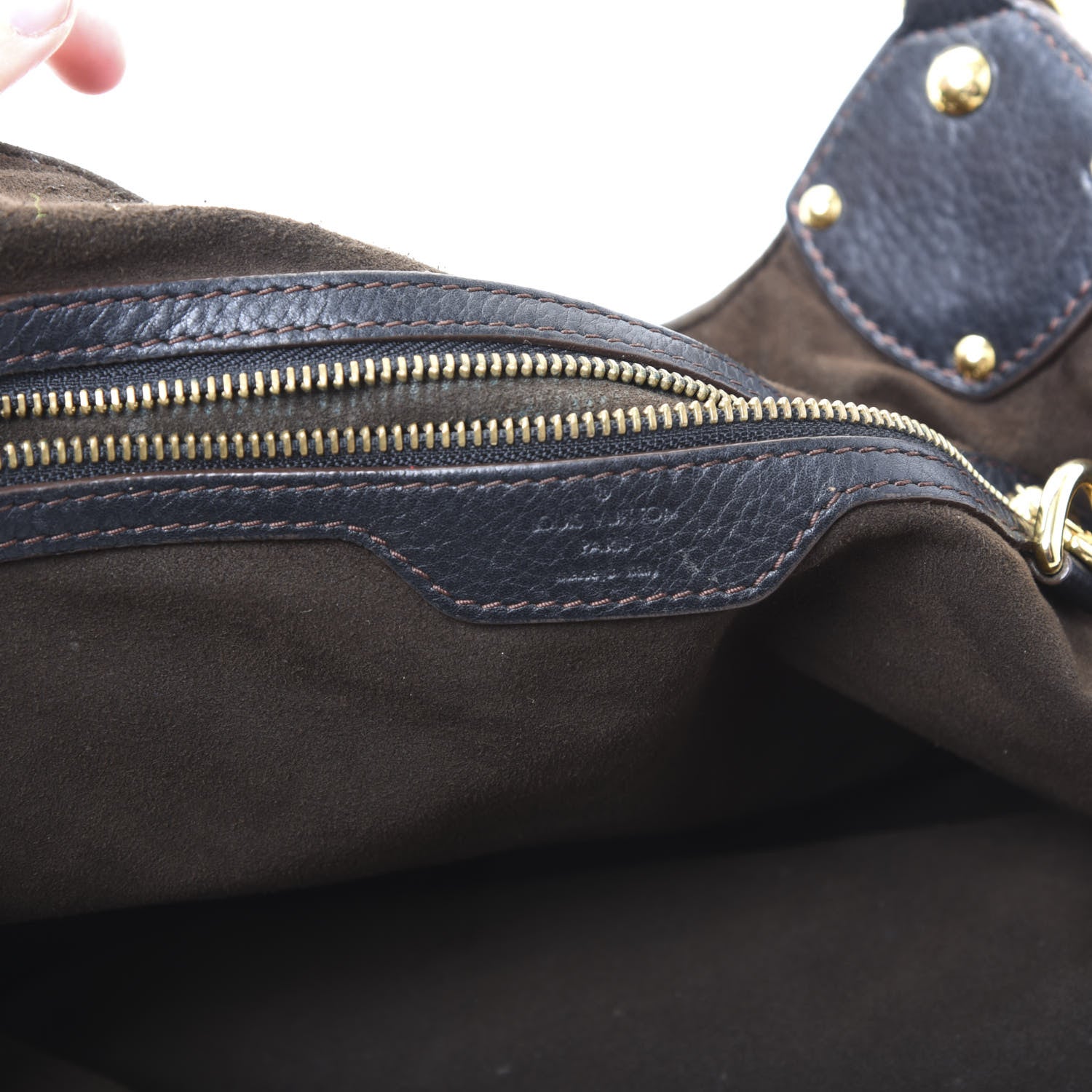 Louis Vuitton Mahina XL Black 7 of 8