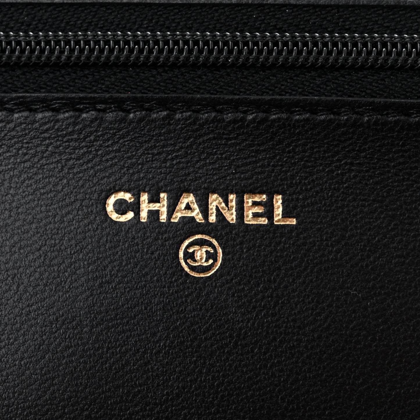 Lambskin Quilted Wallet On Chain WOC Black