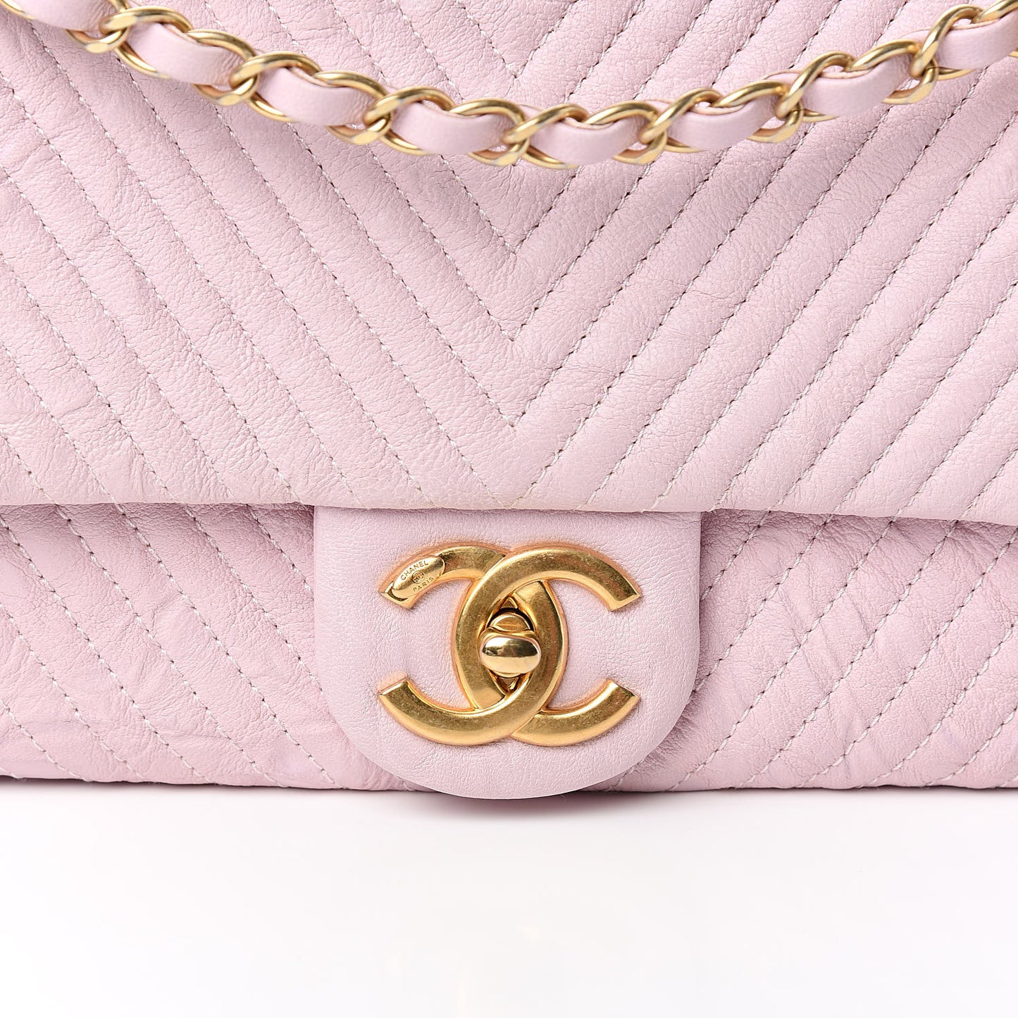 Wrinkled Lambskin Chevron Quilted Medium Flap Light Pink