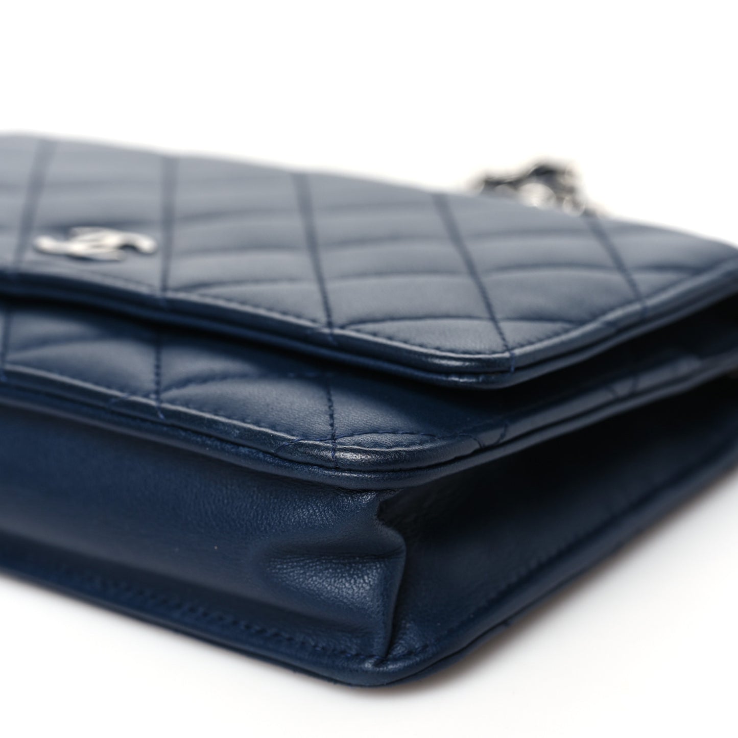 Lambskin Quilted Wallet On Chain WOC Navy Blue