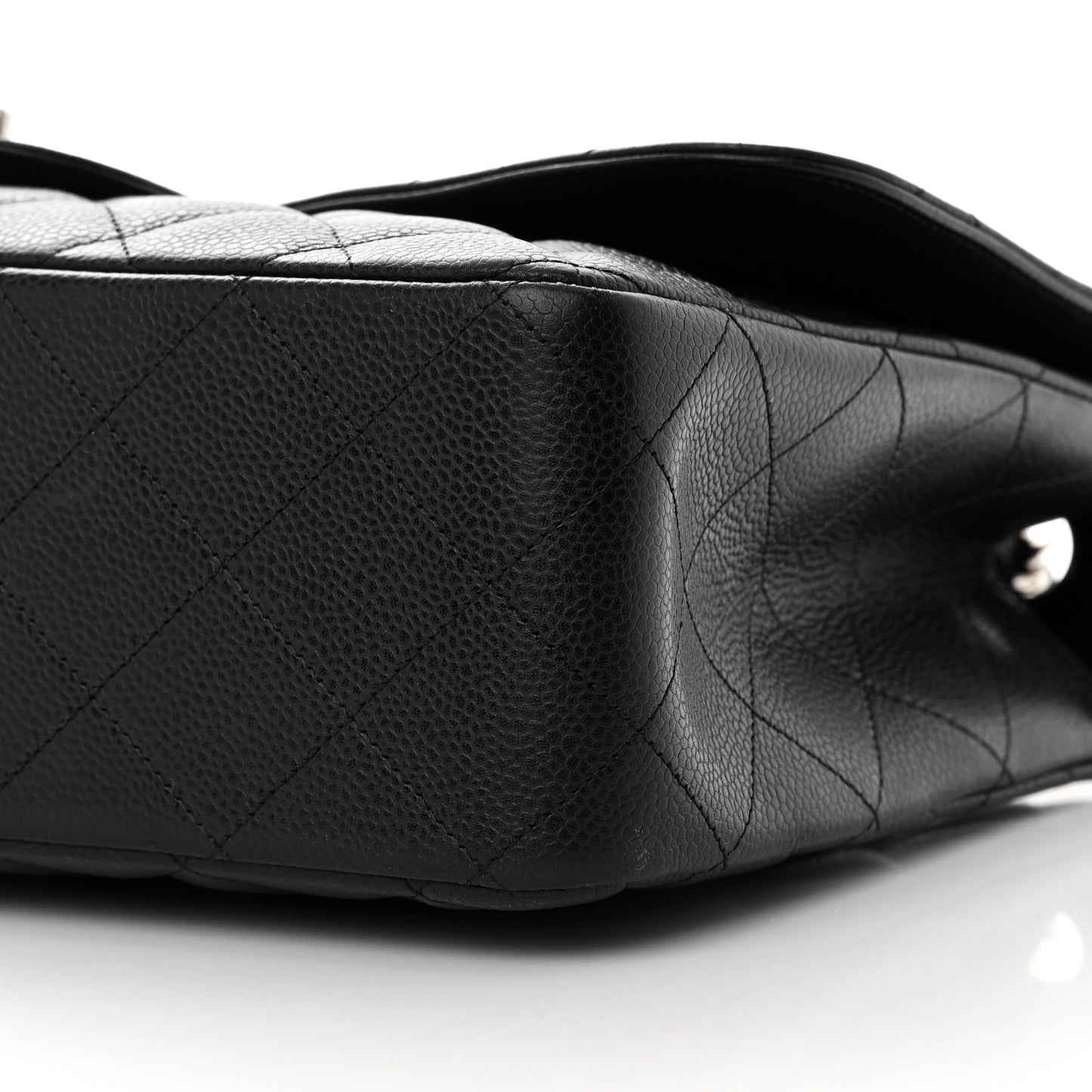 Caviar Quilted Jumbo Single Flap Black