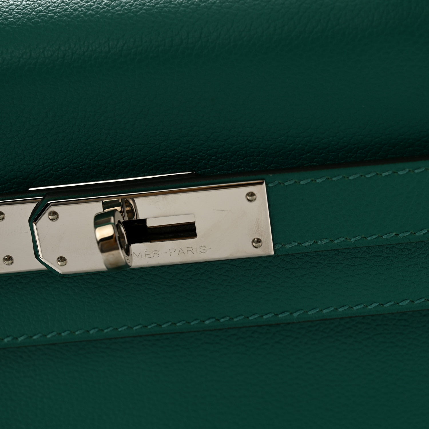 Hermes Evercolor Verso Kelly Retourne 32 Vert Verone Bleu Du Nord 11 of 13