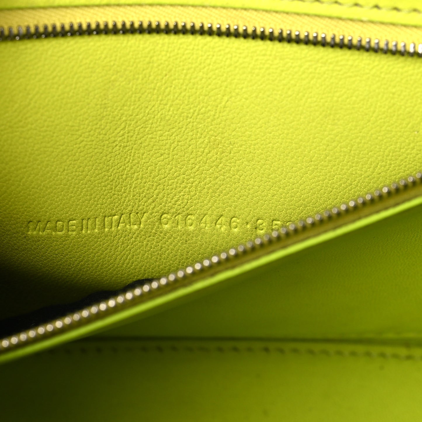 Shiny Calfskin Crocodile Embossed Small Hourglass Sling Shoulder Bag Lime