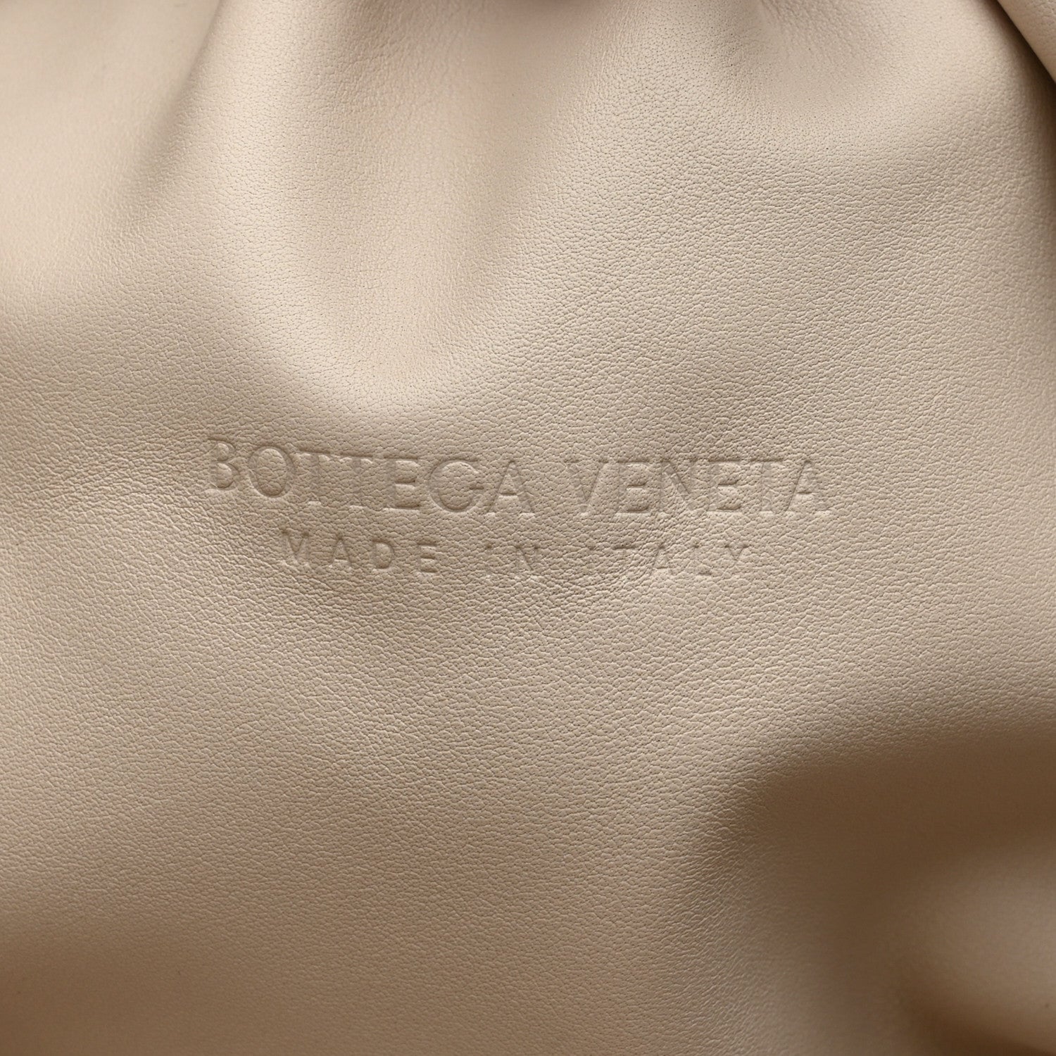 Bottega Veneta Smooth Butter Calf The Pouch Oversized Clutch Plaster 6 of 9