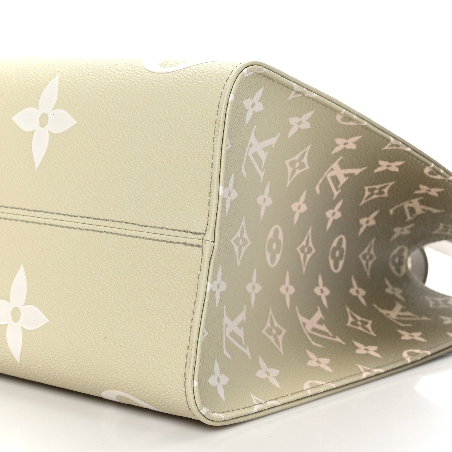 Louis Vuitton Monogram Giant Spring In The City OnTheGo MM Sunset Kaki 8 of 8