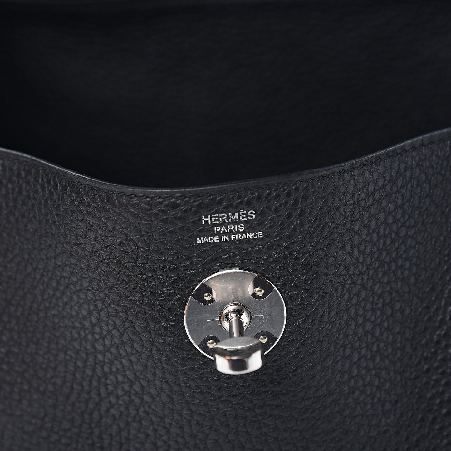Taurillon Clemence Lindy 26 Black